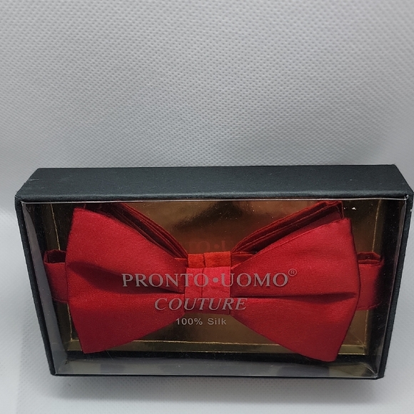 Pronto Uomo Other - Men's Wearhouse Pronto Uomo Couture Red 100% Silk Bowtie